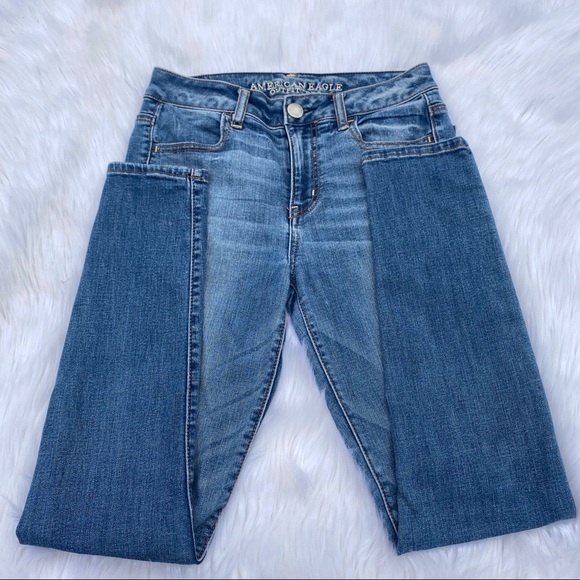 American Eagle Outfitters Denim - American Eagle Outfitters hi-rise Jeans size 2
